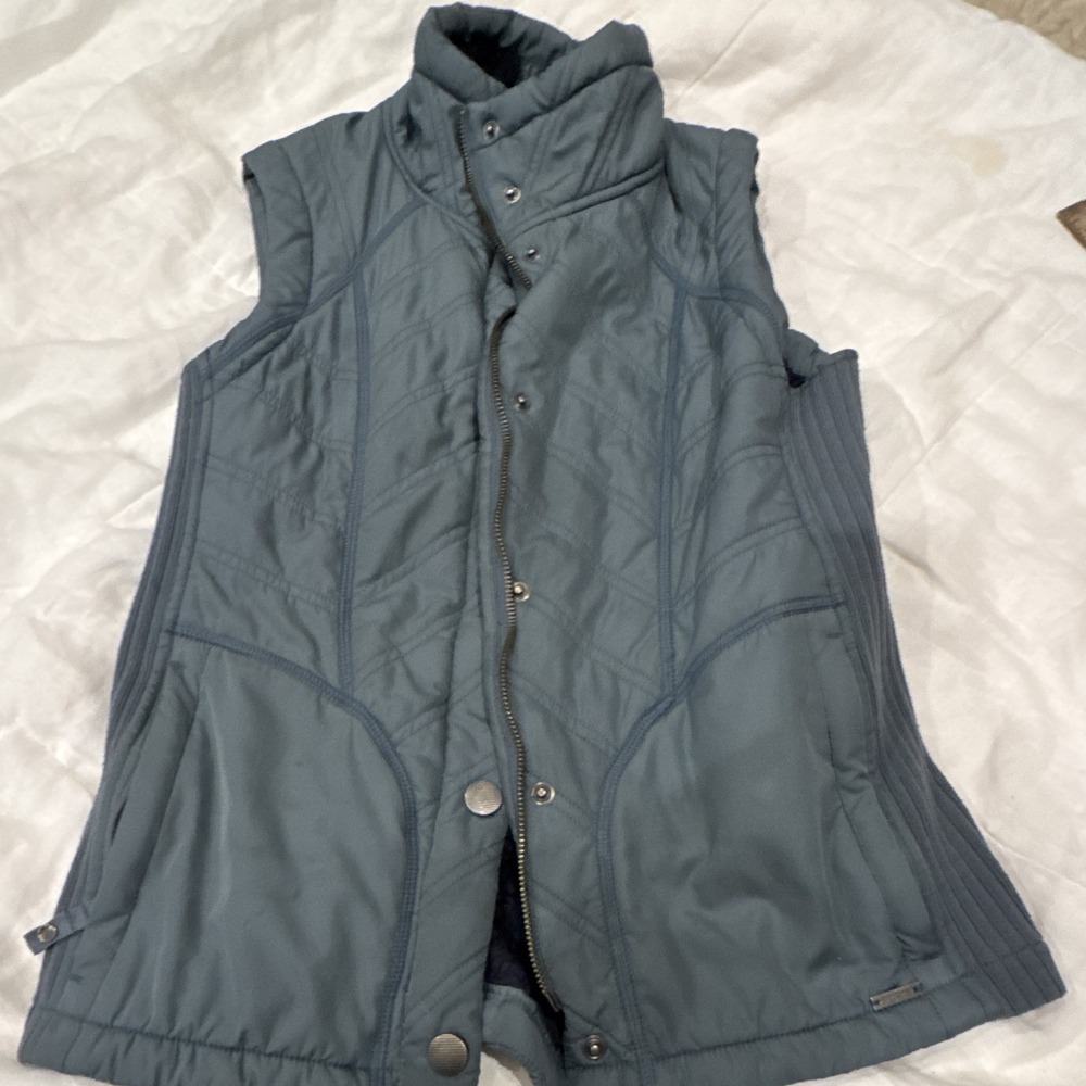 prAna Women's Quilted Vest Blue Size S Full Zip Snap Front Collared